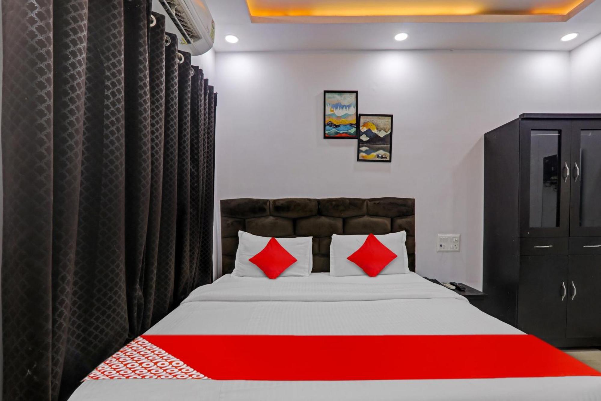 Oyo Flagship 81064 Chaudhary In Hotel Gorakhpur Exterior photo